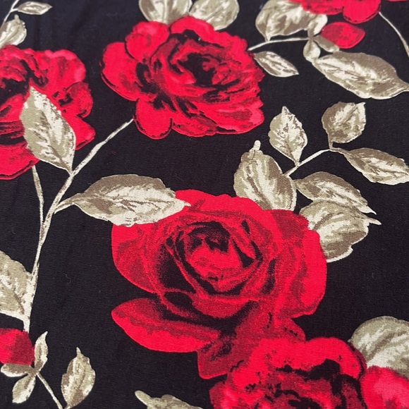 S.S.L.R Men’s Collection  FLORAL 🌹 Buttons down Mens SHIRT si 2XL” - Picture 2 of 13